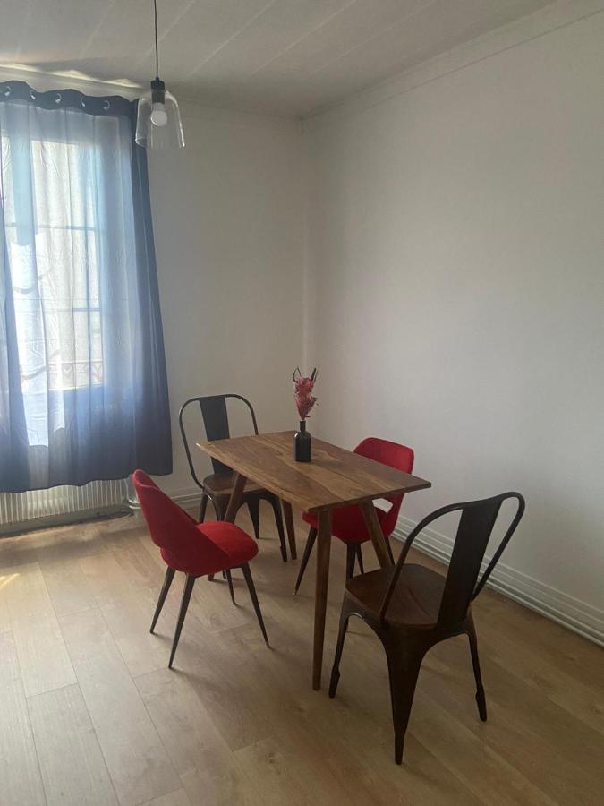 Saint-Amand-Mont-Rond Le Billeron 아파트 외부 사진